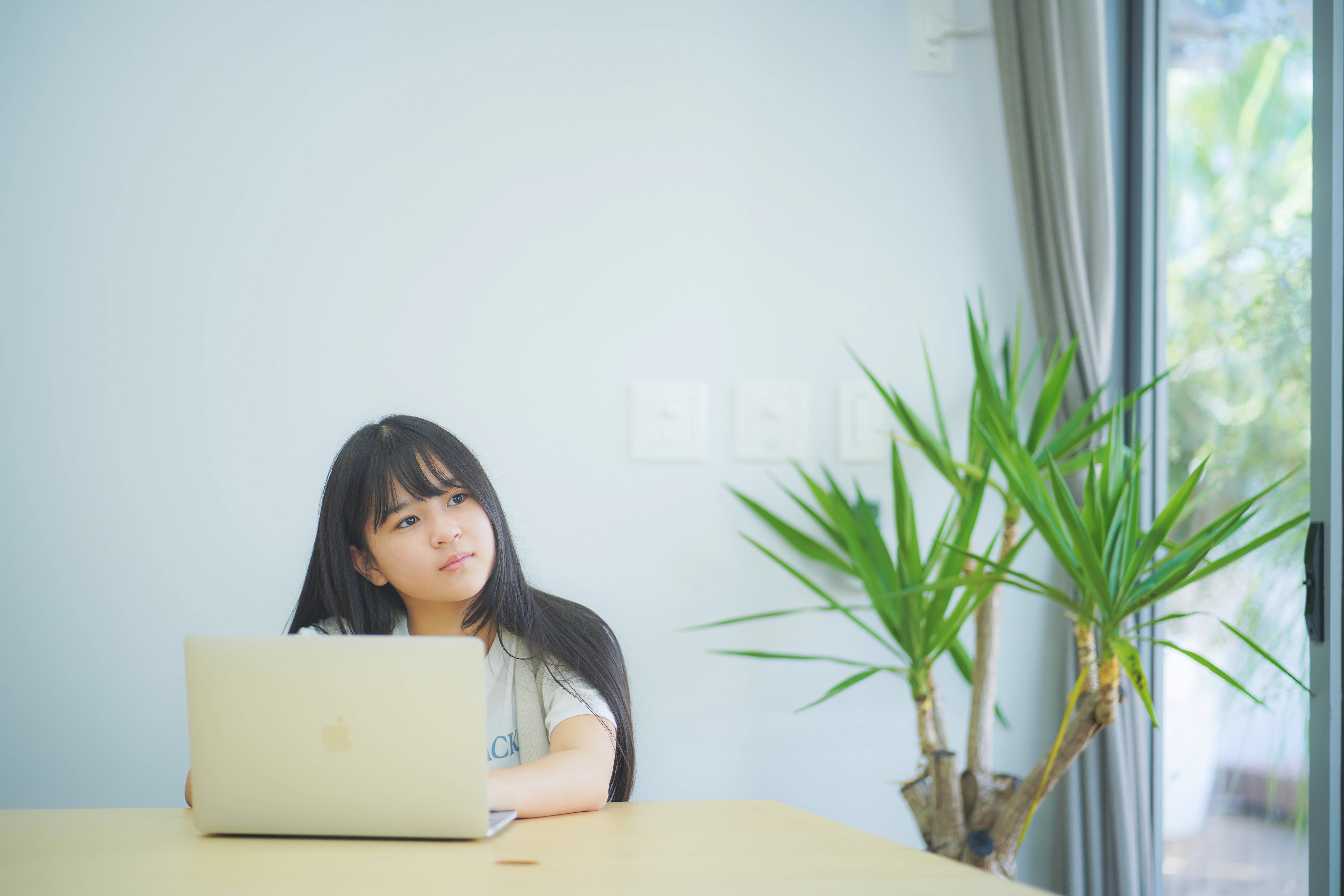 パソコンで考えるコゥ・ラーナー